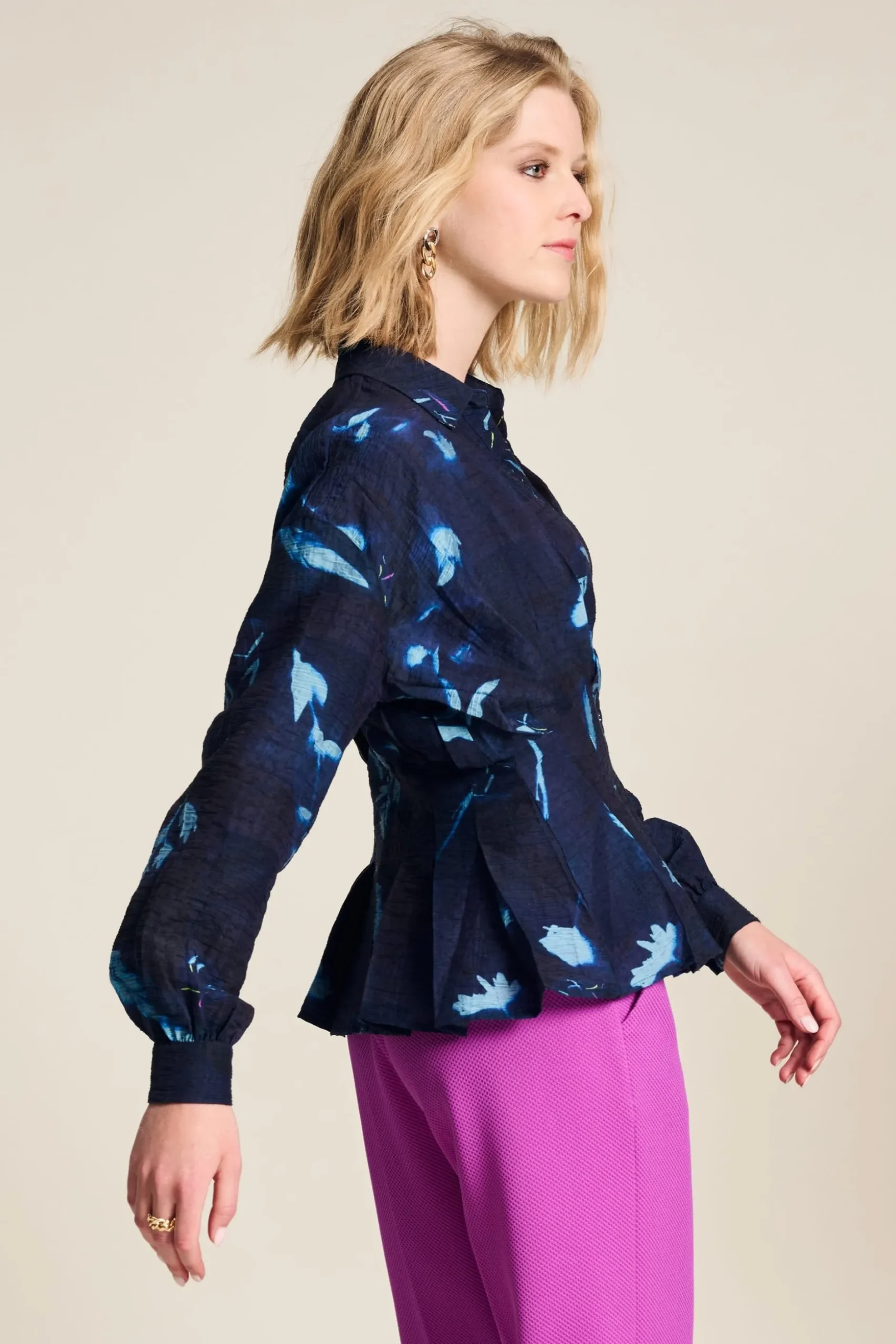 blouse_feathers_and_florals_3.webp POM Amsterdam BLOUSE | Blouses