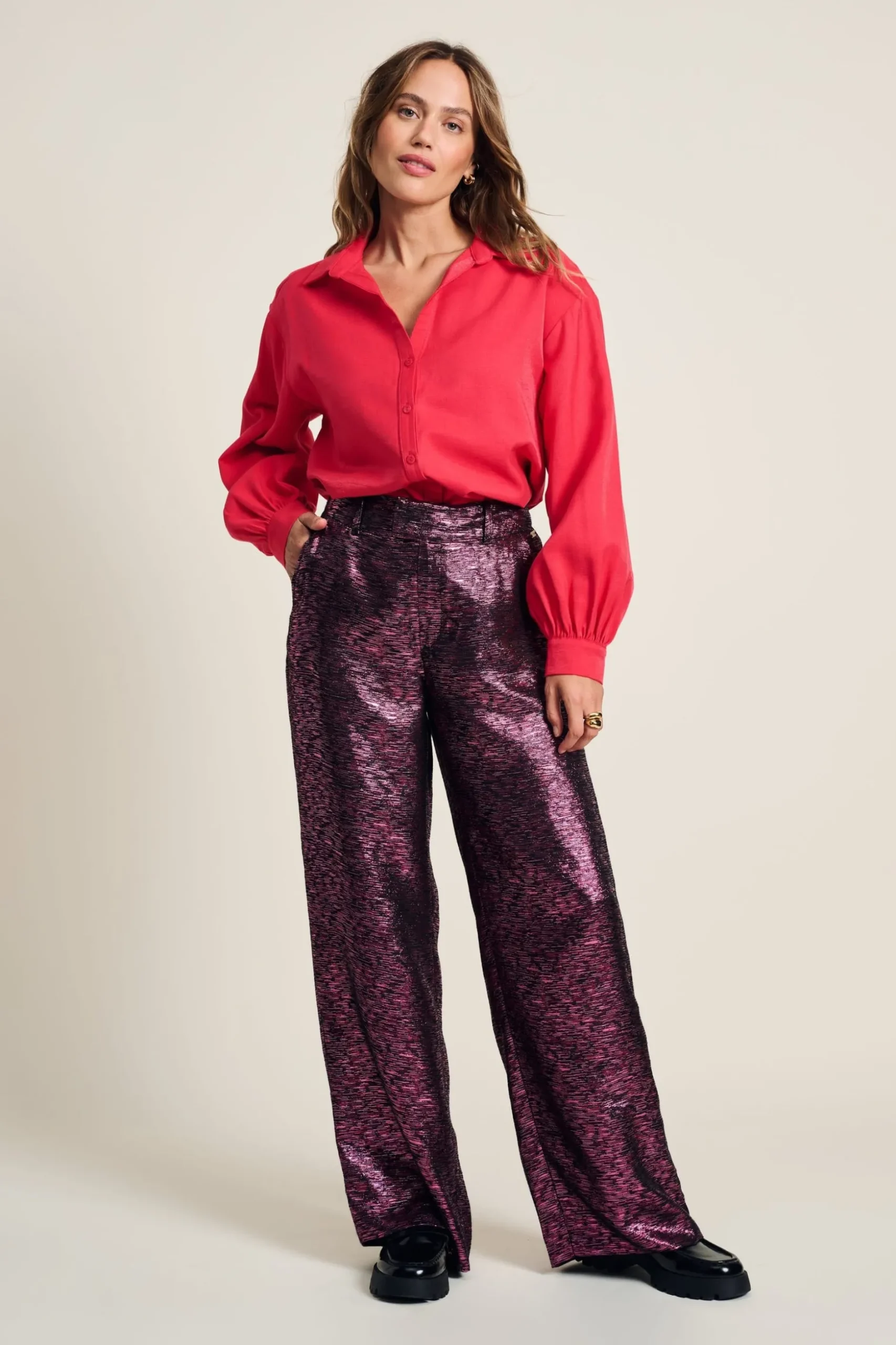 blouse_violet_shimmer_vibrant_pink_3.webp POM Amsterdam BLOUSE Violet | Blouses