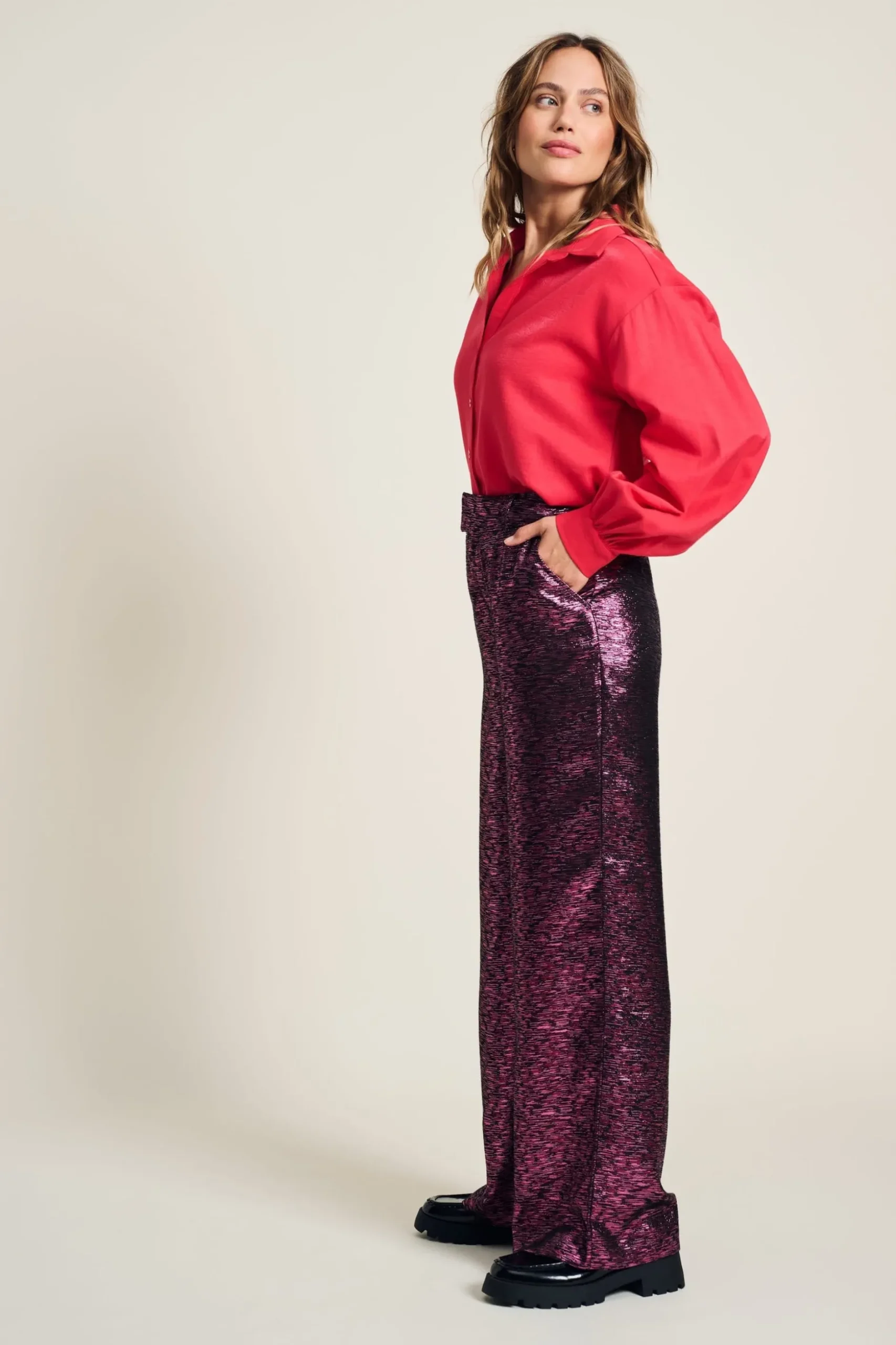 blouse_violet_shimmer_vibrant_pink_4.webp POM Amsterdam BLOUSE Violet | Blouses