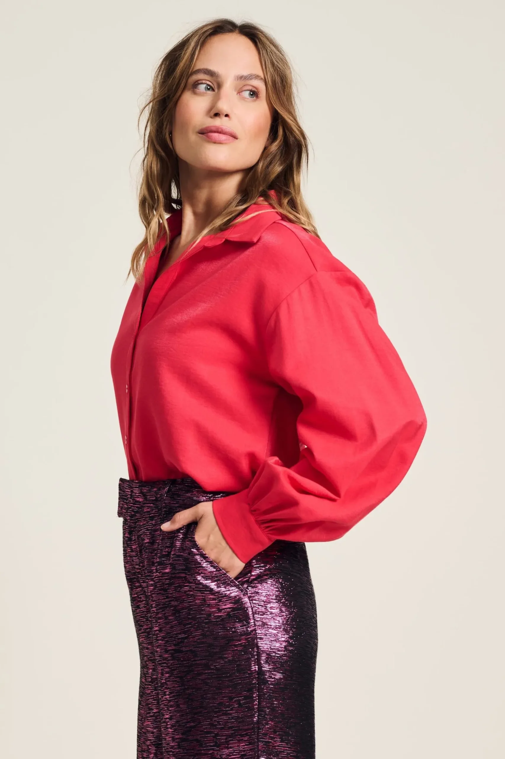 blouse_violet_shimmer_vibrant_pink_5.webp POM Amsterdam BLOUSE Violet | Blouses