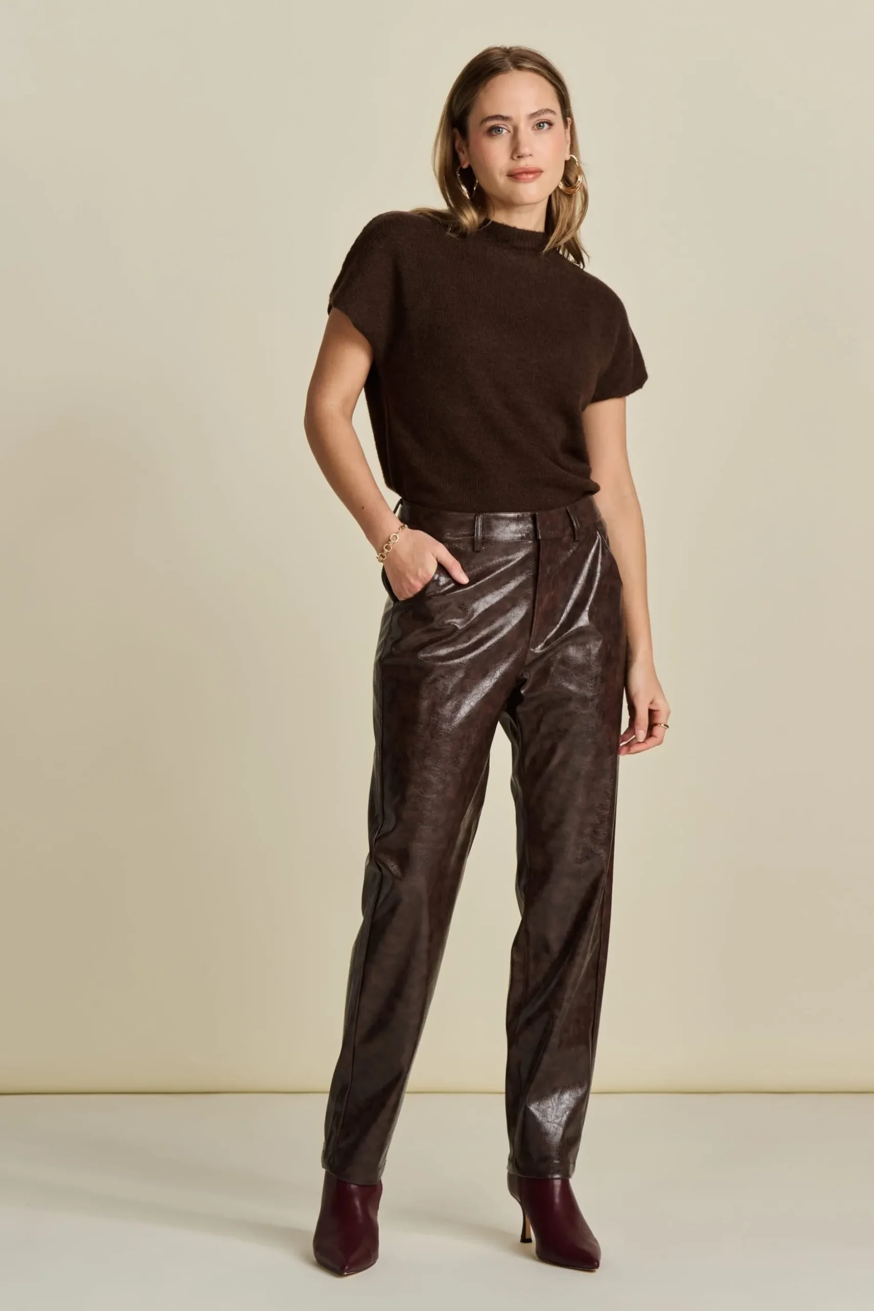 broek_faux_leather_brown_0.webp POM Amsterdam BROEK Faux Leather Brown | Broeken