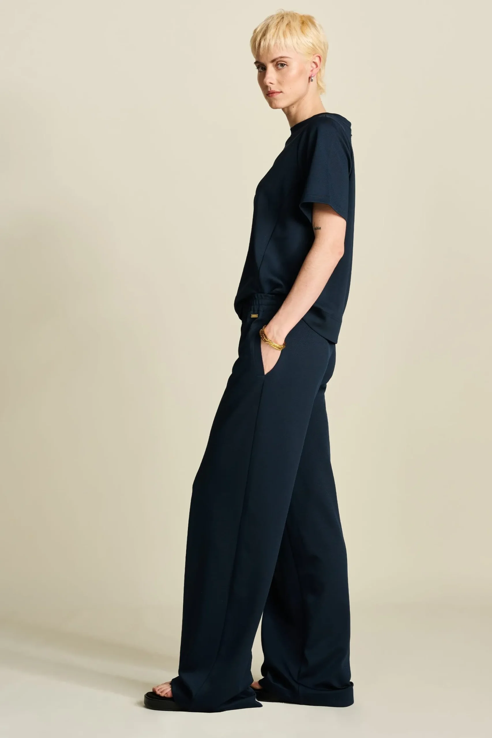 broek_suzi_dark_navy_2.webp POM Amsterdam BROEK Suzi | Co-Ords | Broeken