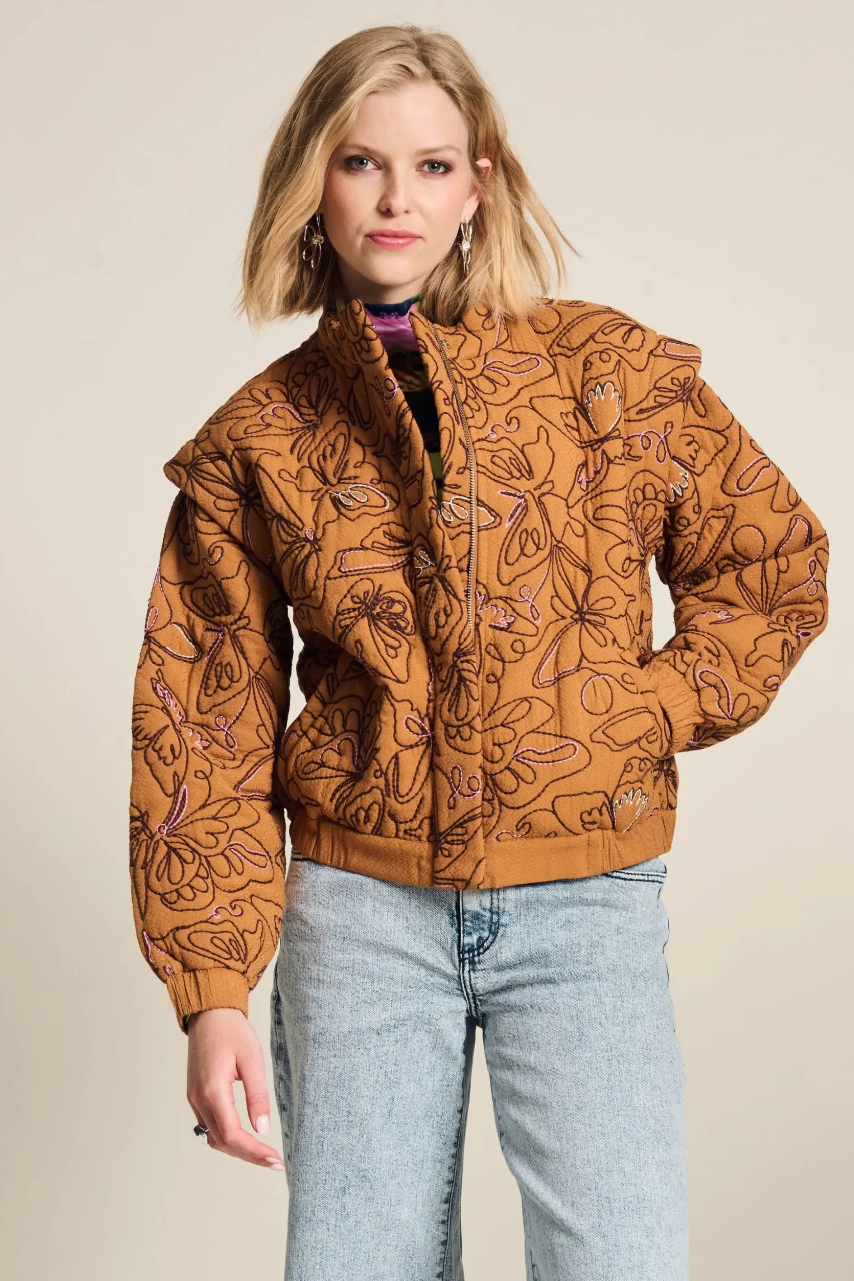 jacket_butterfly_sugar_brown_2.webp POM Amsterdam JACKET Butterfly Sugar Brown | Jassen & Blazers