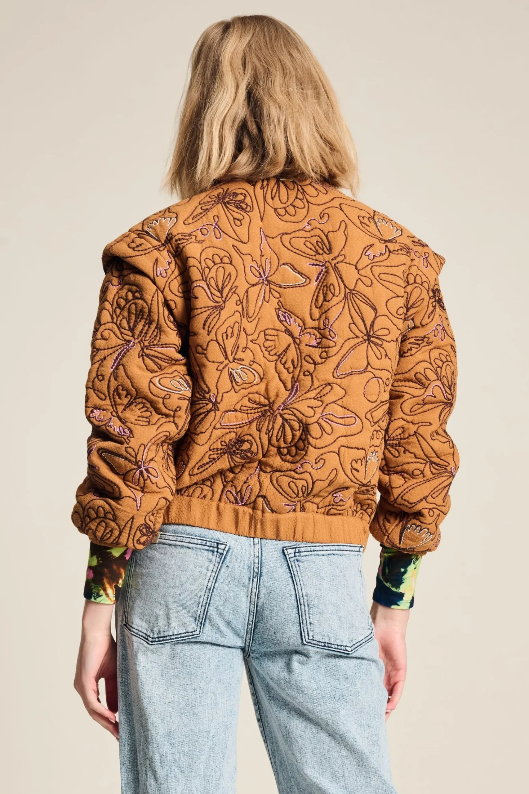 jacket_butterfly_sugar_brown_4.webp POM Amsterdam JACKET Butterfly Sugar Brown | Jassen & Blazers