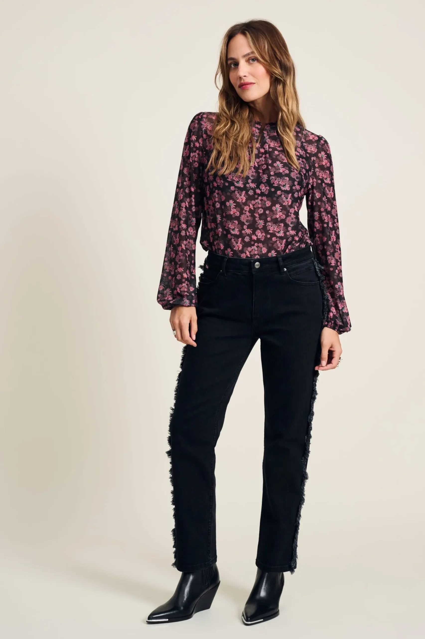 jeans_tapered_washed_black_0.webp POM Amsterdam JEANS Tapered Washed Black | Co-Ords | Broeken