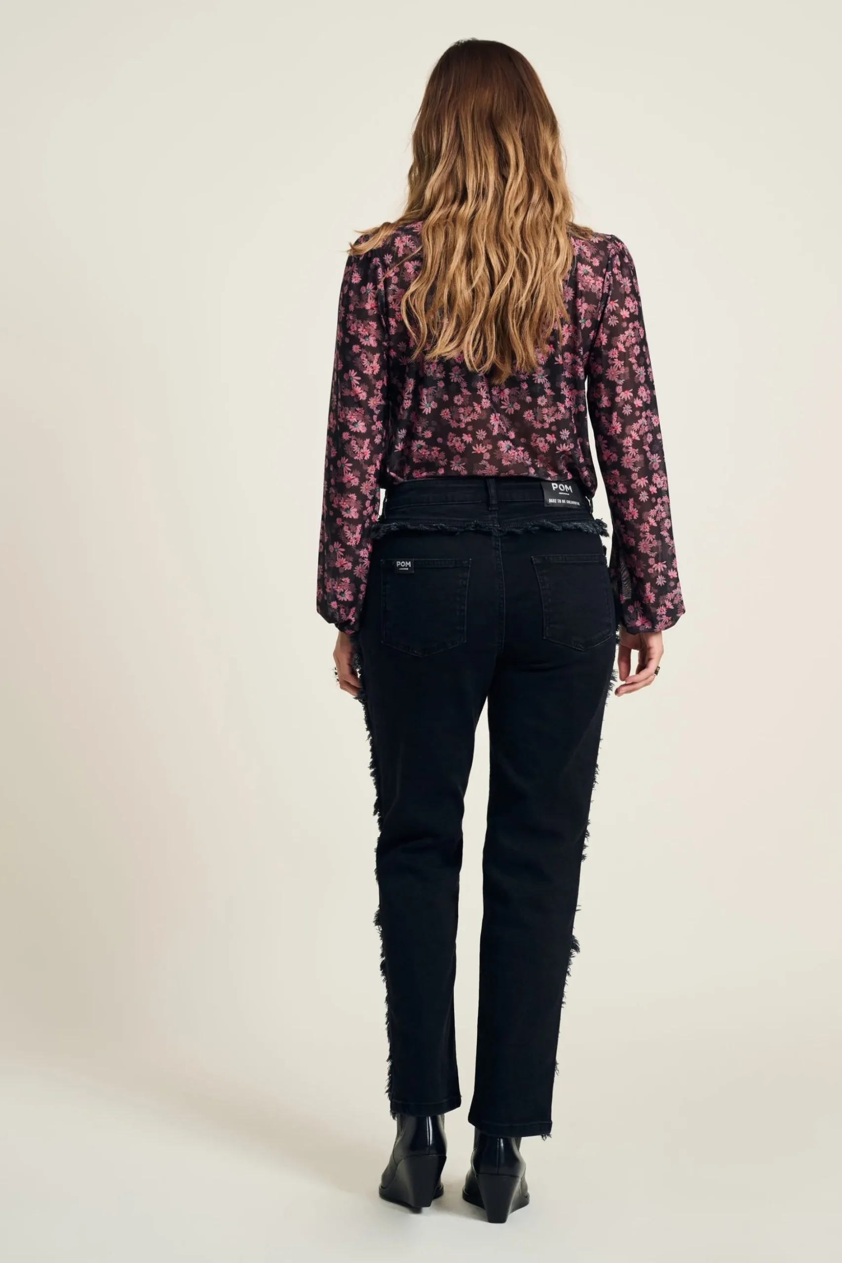 jeans_tapered_washed_black_4.webp POM Amsterdam JEANS Tapered Washed Black | Co-Ords | Broeken