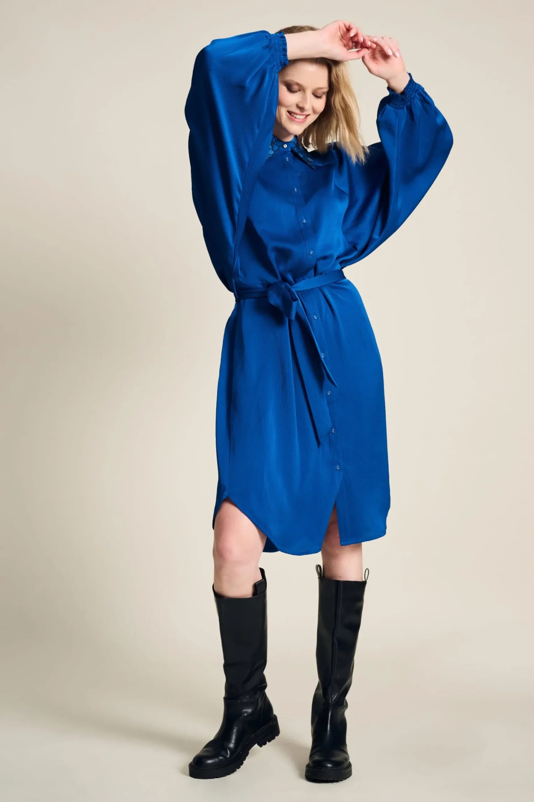 jurk_butterfly_bright_blue_2.webp POM Amsterdam JURK Butterfly Bright Blue | Jurken