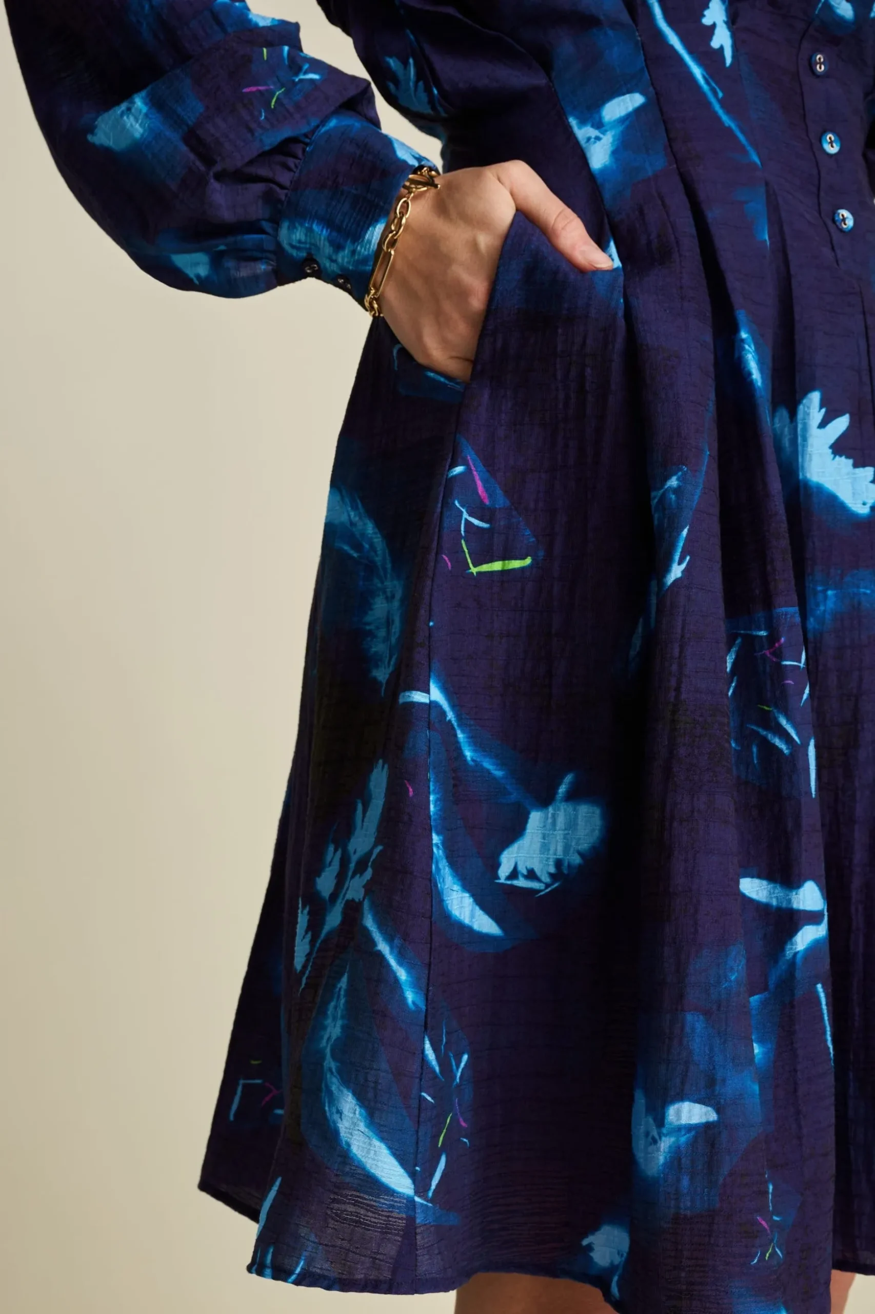 jurk_feathers_and_floral_6.webp POM Amsterdam JURK | Jurken