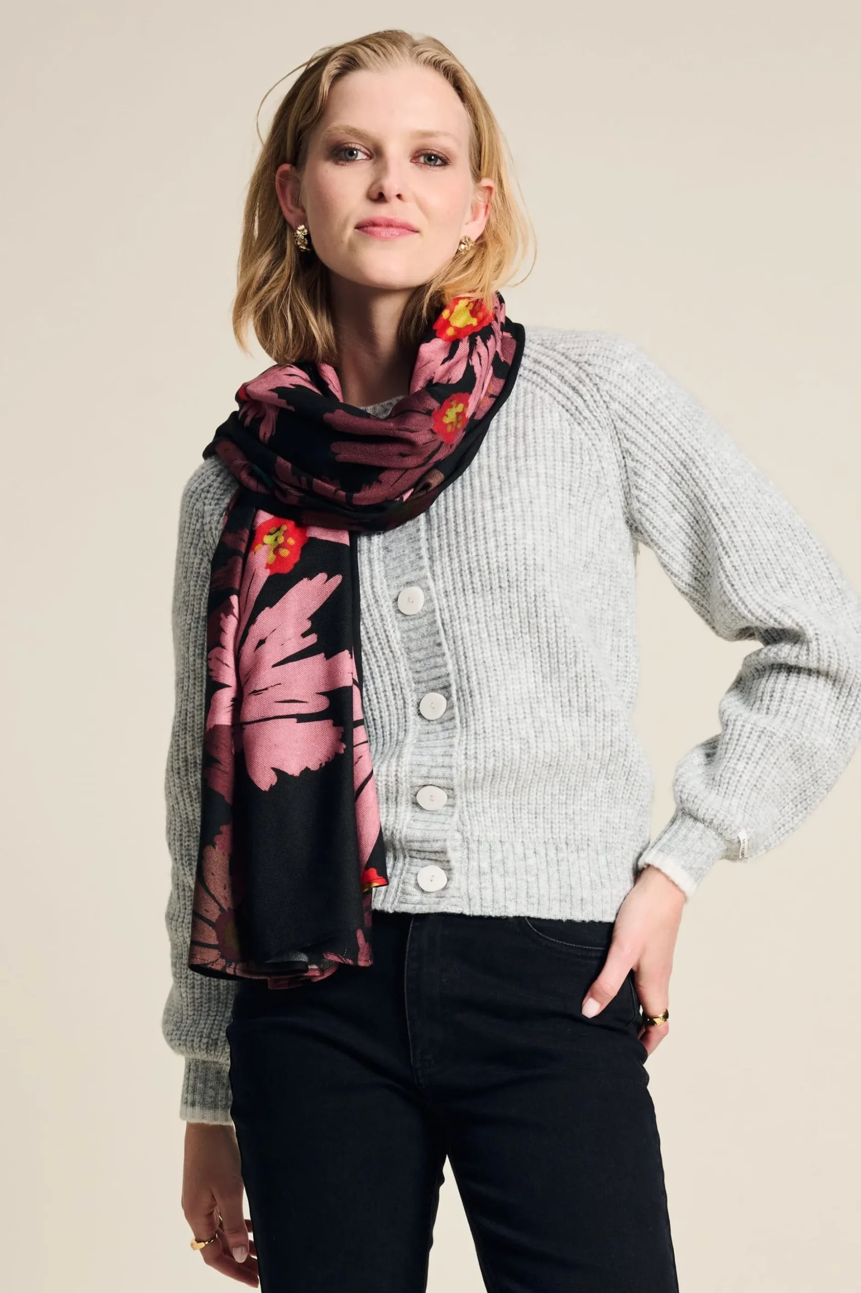 sjaal_big_blooming_pink_0.webp POM Amsterdam SJAAL Big Blooming Pink | Sjaals
