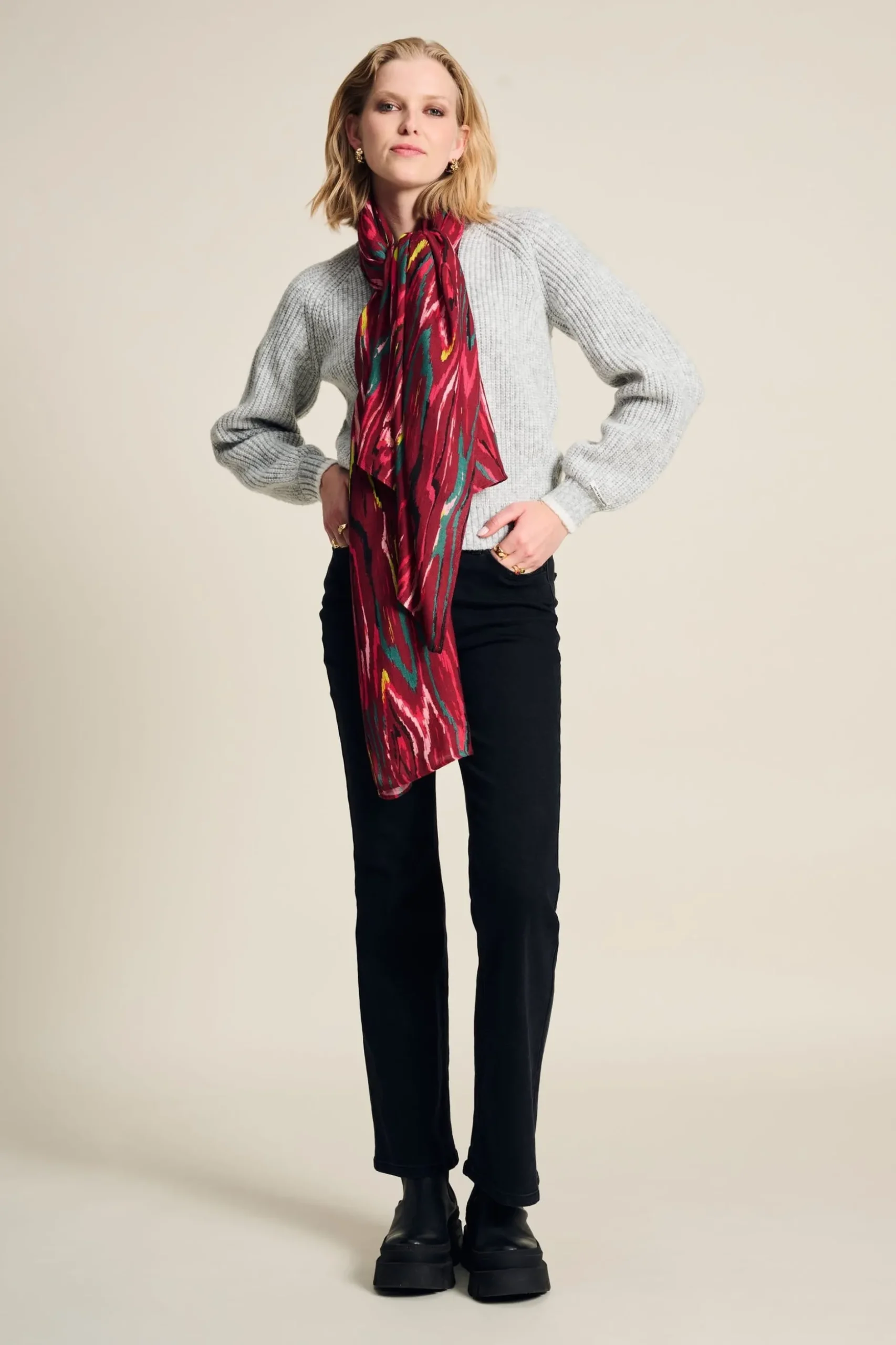 sjaal_woody_burgundy_red_2.webp POM Amsterdam SJAAL Woody Burgundy Red | Sjaals