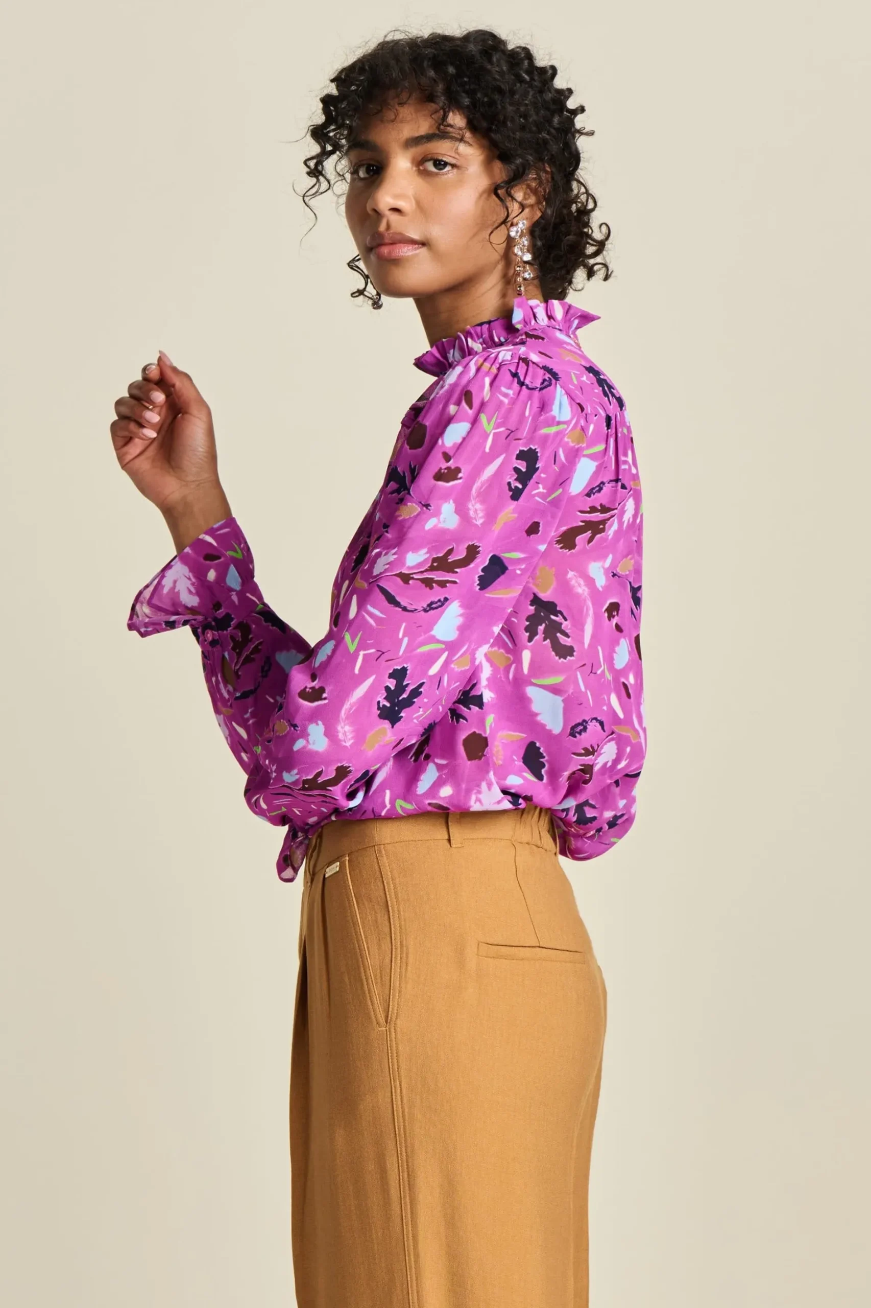 top_featherfest_cactus_pink_3.webp POM Amsterdam TOP | Tops & Turtlenecks