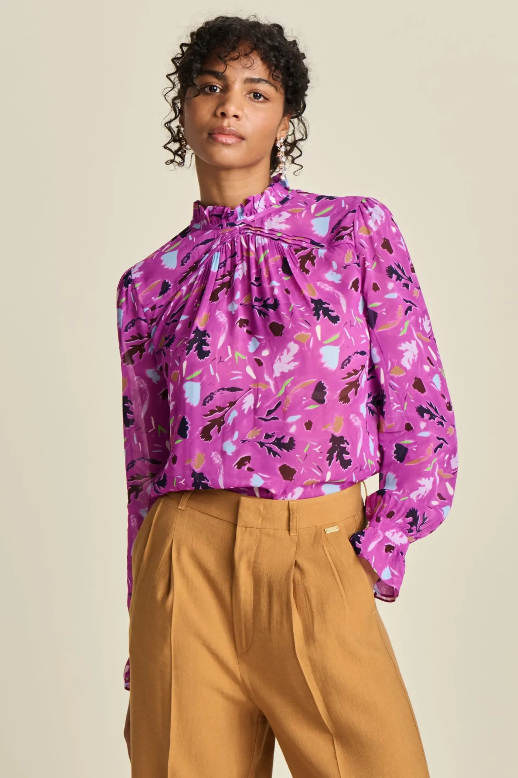 top_featherfest_cactus_pink_6.webp POM Amsterdam TOP | Tops & Turtlenecks