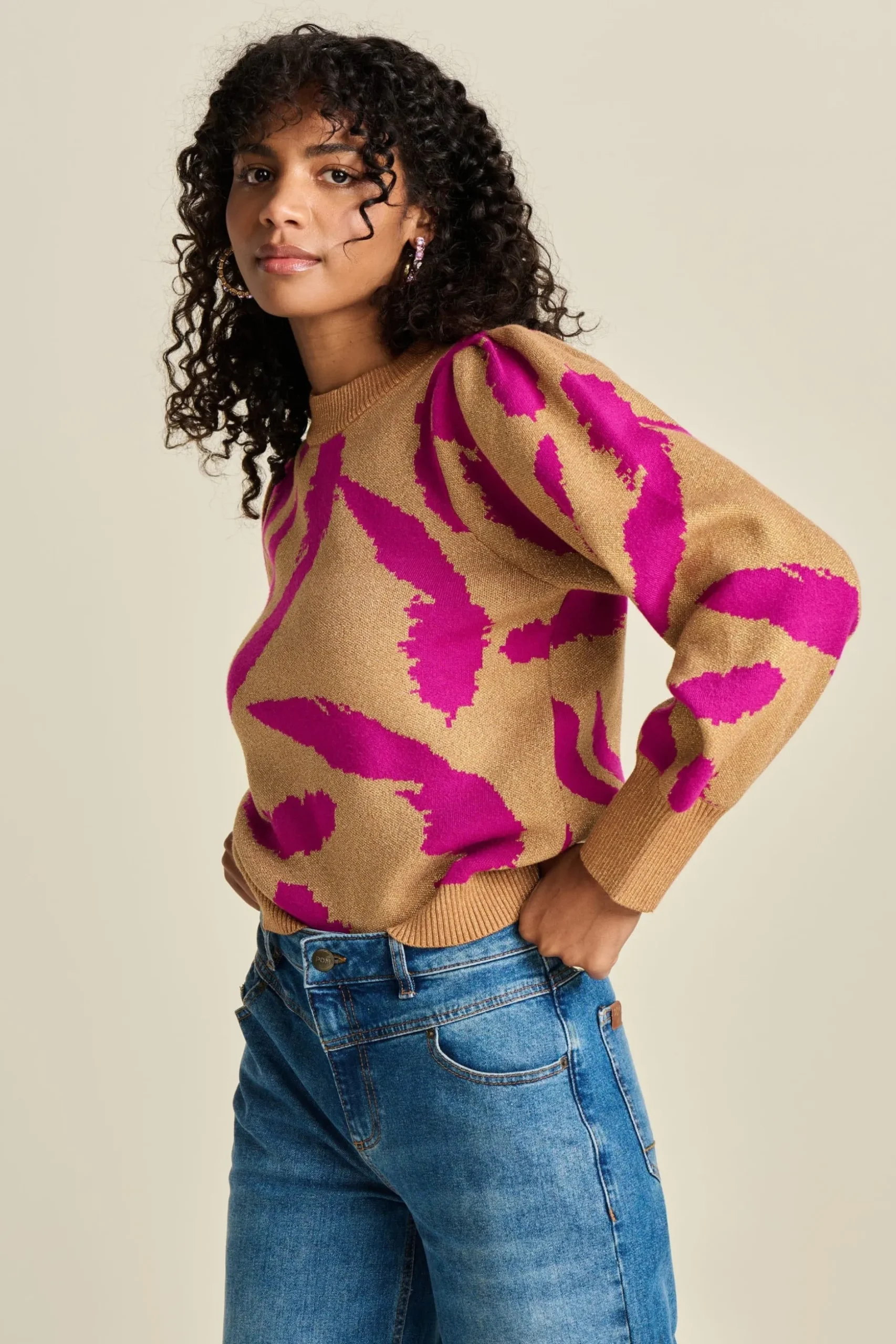 trui_feathers_sparkle_0.webp POM Amsterdam TRUI Feathers Sparkle | Truien & Vesten