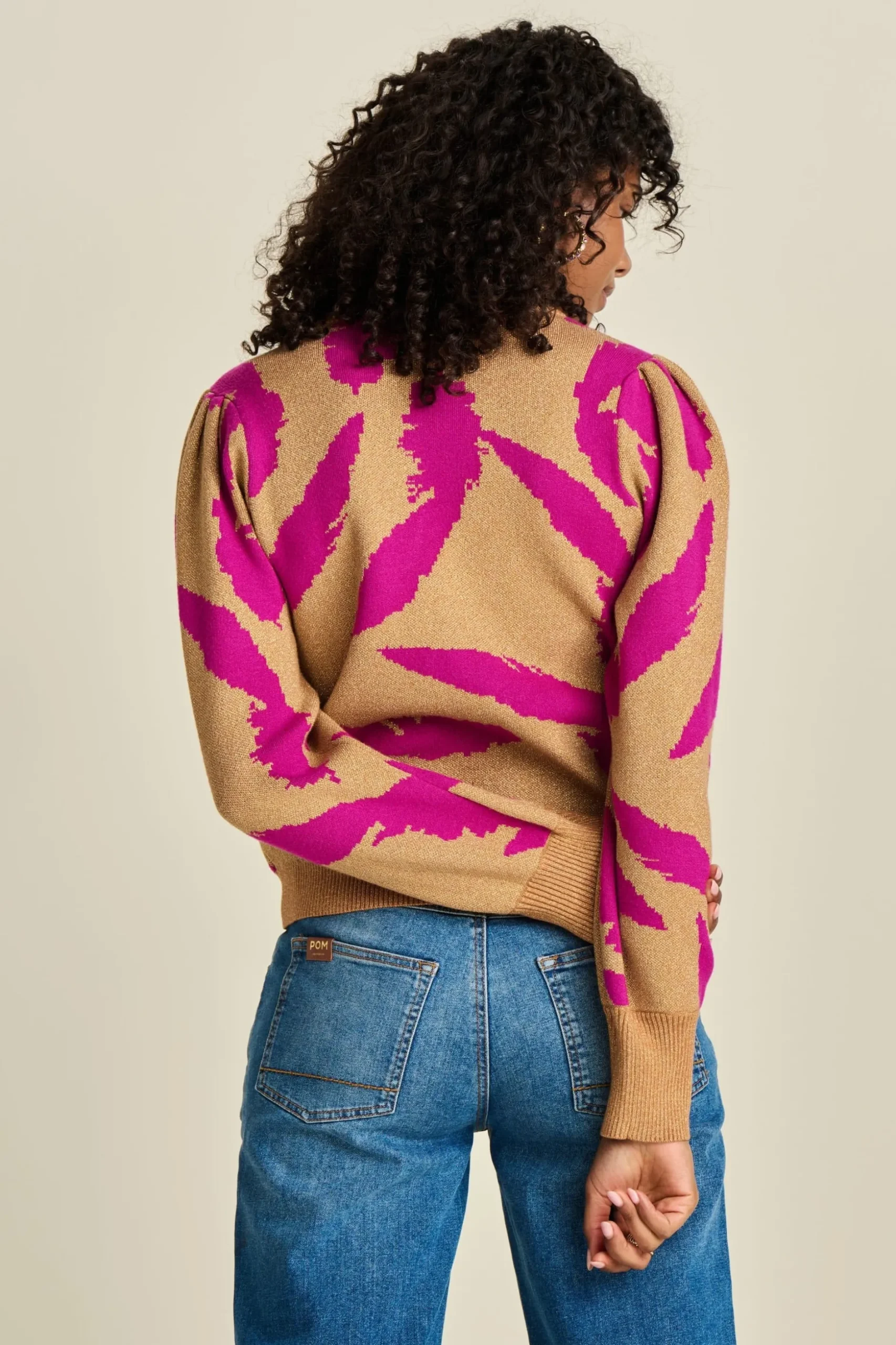 trui_feathers_sparkle_5.webp POM Amsterdam TRUI Feathers Sparkle | Truien & Vesten