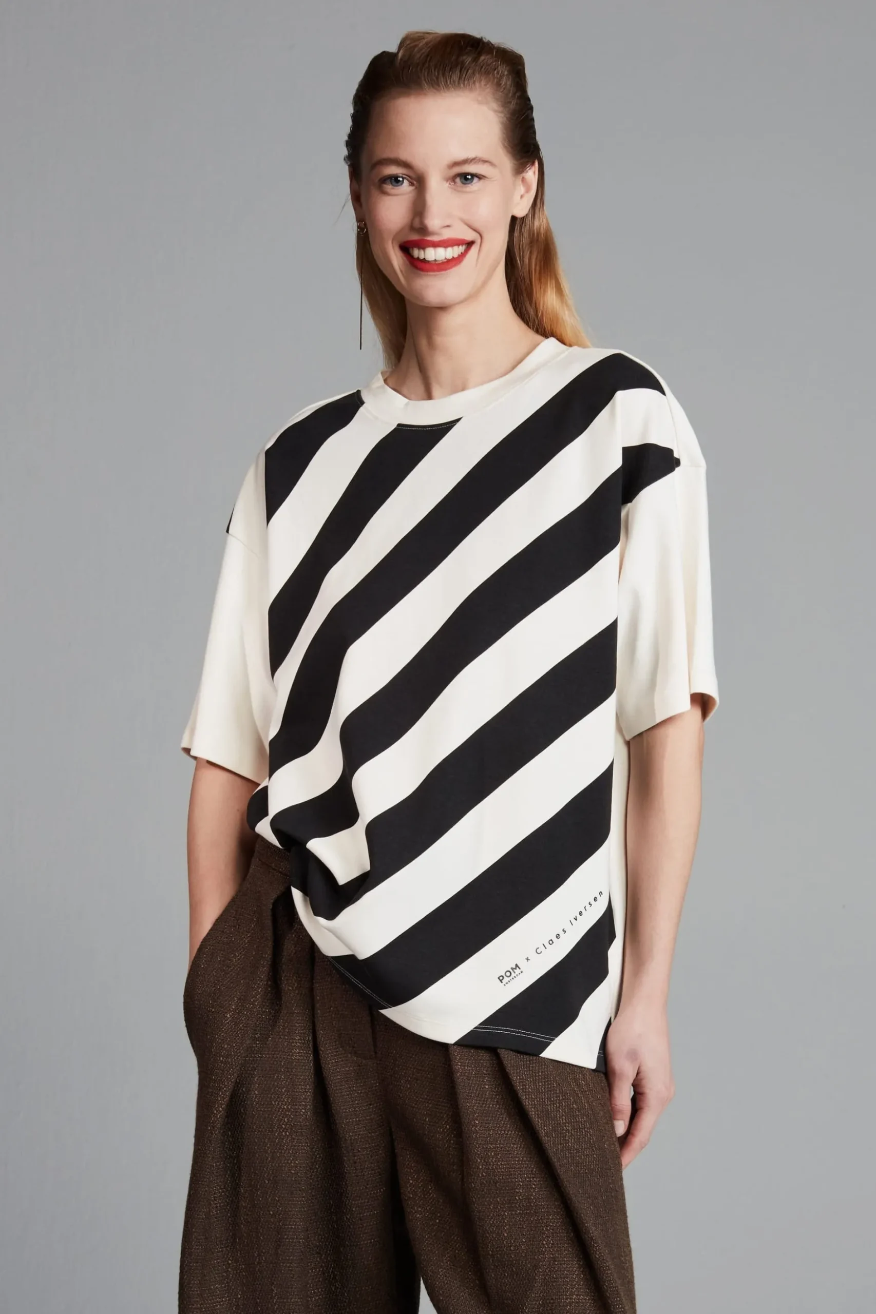 tshirt_meryl_4.webp POM Amsterdam TSHIRT Meryl | Tops & Turtlenecks