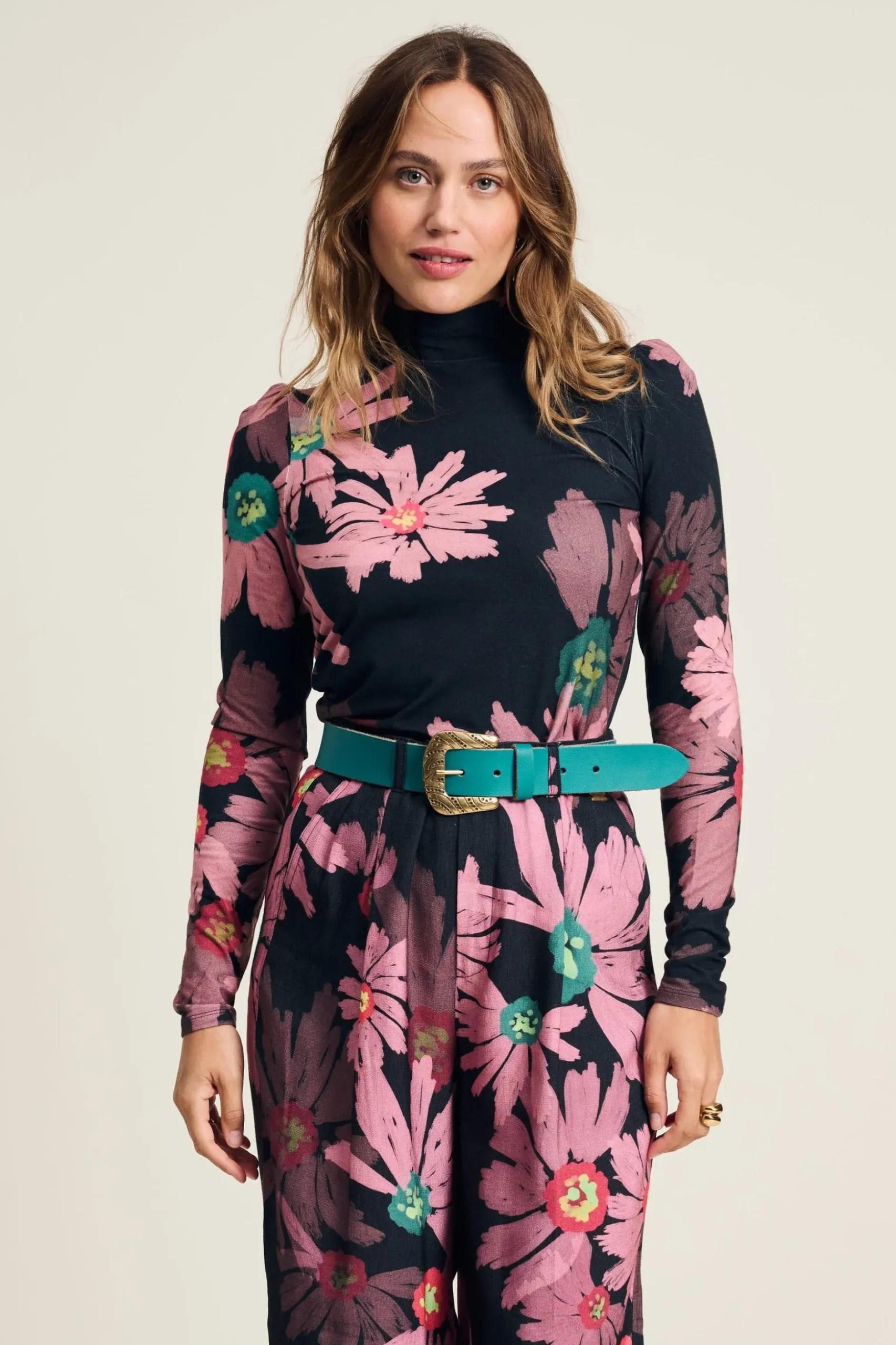 turtleneck_big_blooming_pink_0.webp POM Amsterdam TURTLENECK | Tops & Turtlenecks