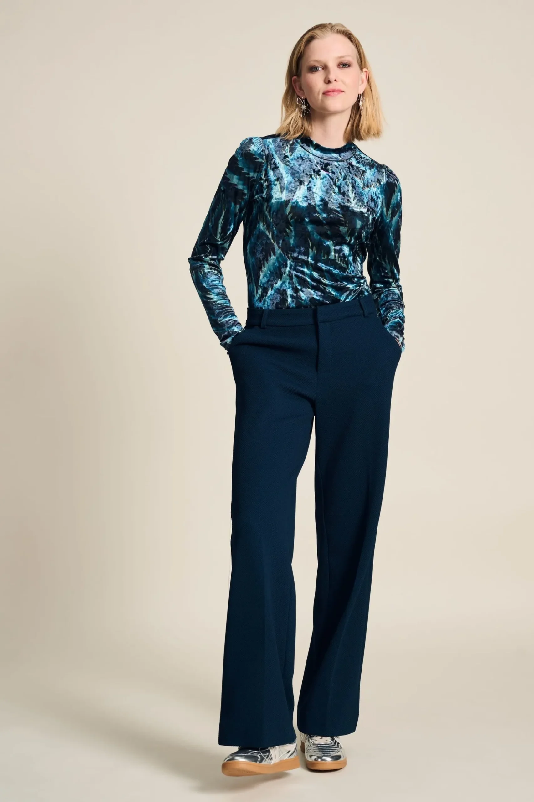 turtleneck_feathers_blue_4.webp POM Amsterdam TURTLENECK | Tops & Turtlenecks