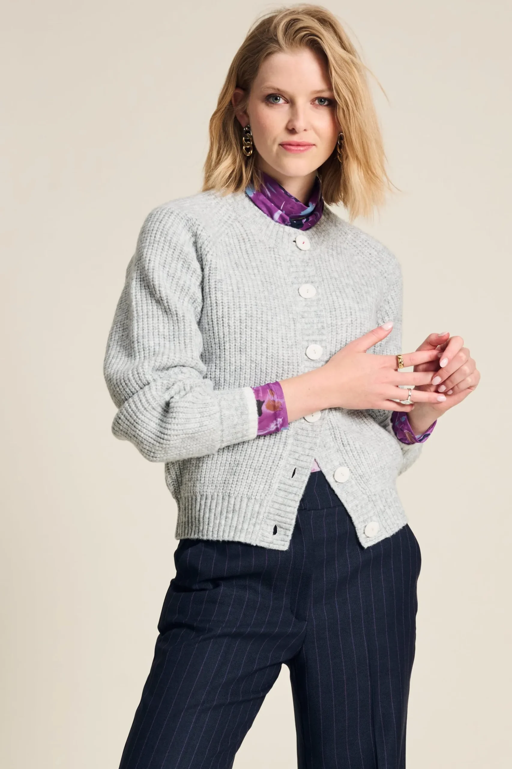 vest_grigio_2.webp POM Amsterdam VEST | Truien & Vesten