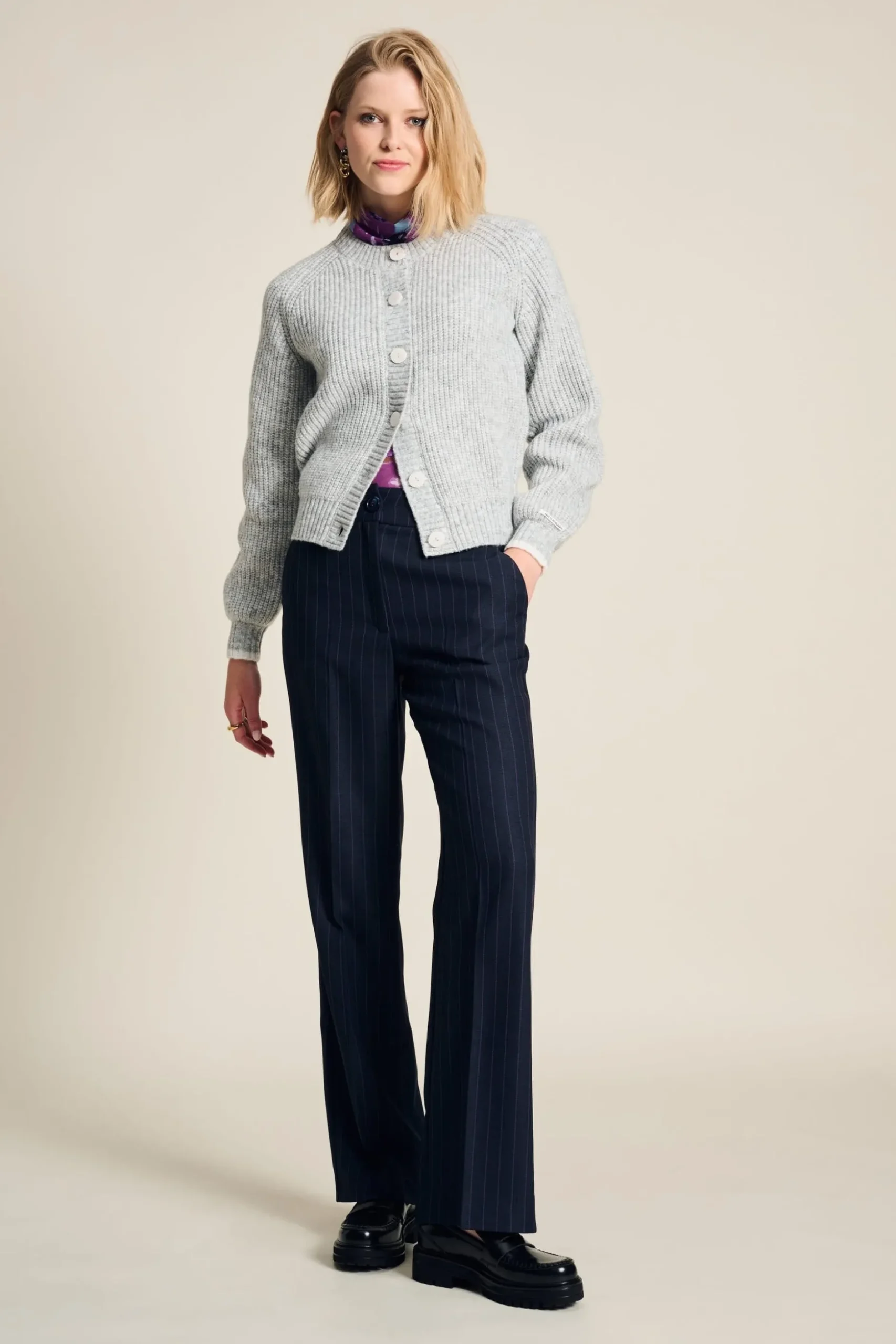vest_grigio_3.webp POM Amsterdam VEST | Truien & Vesten